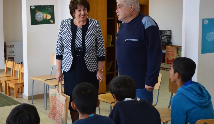 Мариана Бояджиева направи дарение в Дома за деца „Св.Иван Рилски“ в Стражица