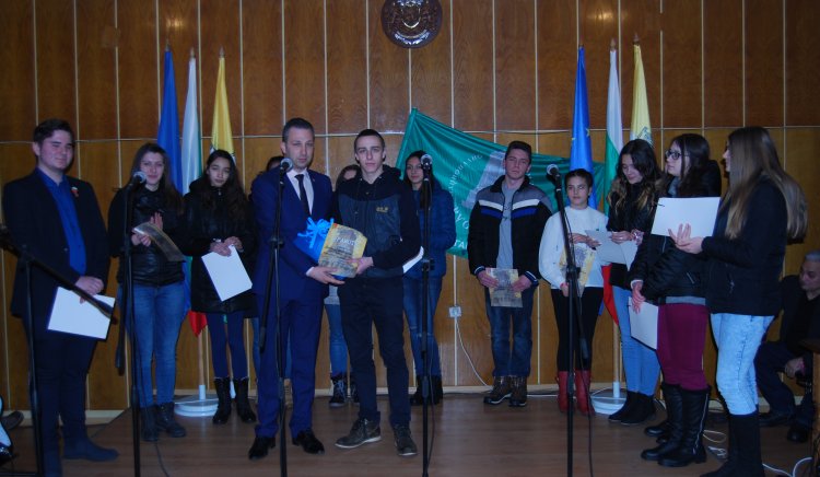 БСП-Павликени и русофилите организираха концерт по повод 140 години от Освобождението на България